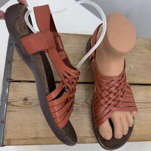 NIB Merrell District Mahana Backstrap‎ Woven Leather Sandal Women's 9 Size 40